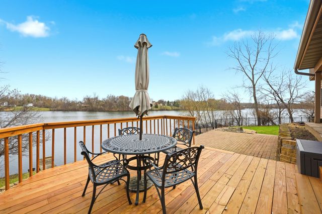 1329 Towerview Road, Eagan, MN 55121