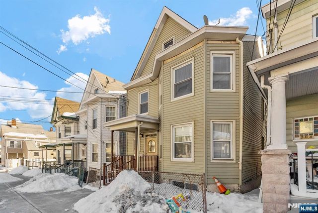 206 6th Street, Prospect Park, NJ 07508