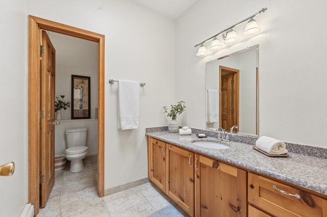 712 Navarra Way SE, Albuquerque, NM 87123