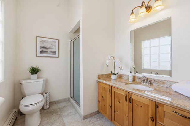 712 Navarra Way SE, Albuquerque, NM 87123
