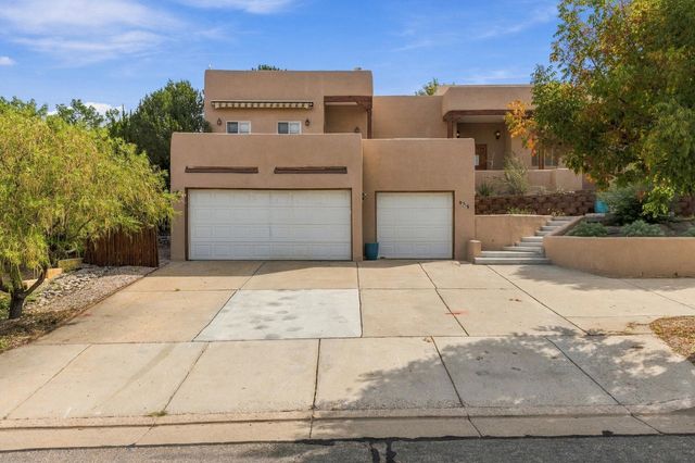 712 Navarra Way SE, Albuquerque, NM 87123