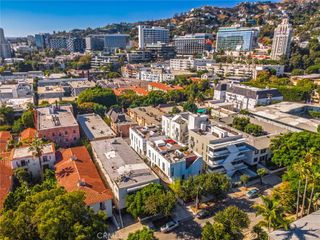 1253 N Sweetzer 3, West Hollywood, CA 90069