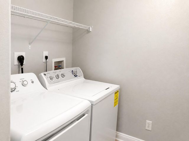 6521 Emerald Dunes Drive 206 + Garage, West Palm Beach, FL 33411