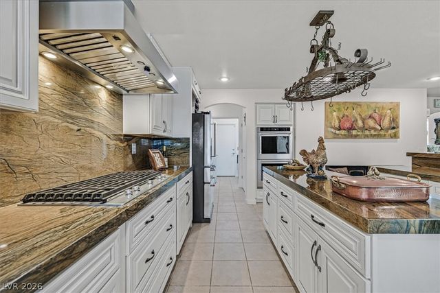 1465 Via Savona Drive, Henderson, NV 89052