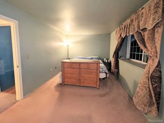 8322 N Genesee Road, Genesee Charter Township, MI 48458