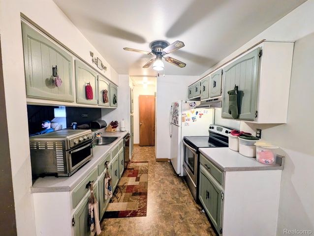 8322 N Genesee Road, Genesee Charter Township, MI 48458