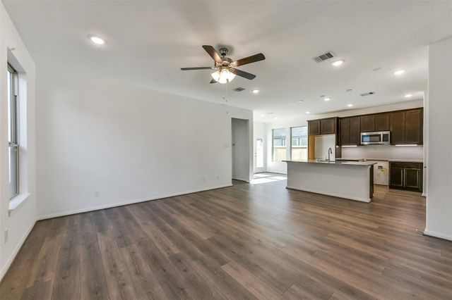 4229 Red Cedar Ring Lane, Pinehurst, TX 77362