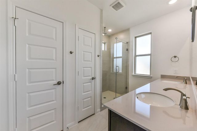 4229 Red Cedar Ring Lane, Pinehurst, TX 77362