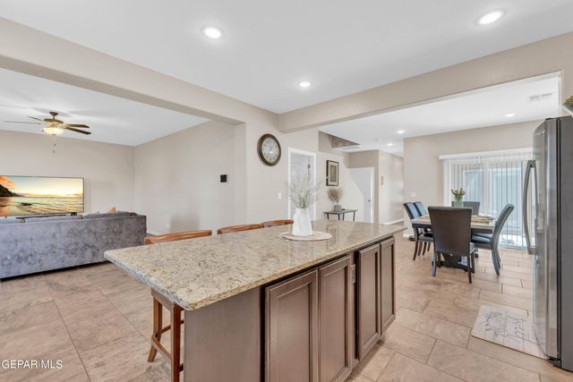 1503 Honey Mesquite, El Paso, TX 79928