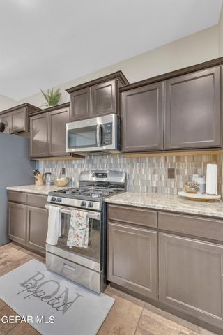 1503 Honey Mesquite, El Paso, TX 79928