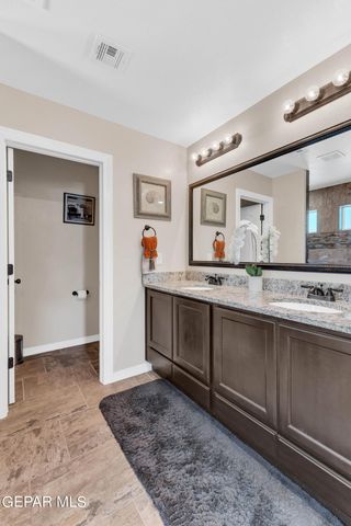 1503 Honey Mesquite, El Paso, TX 79928