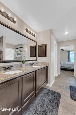 1503 Honey Mesquite, El Paso, TX 79928