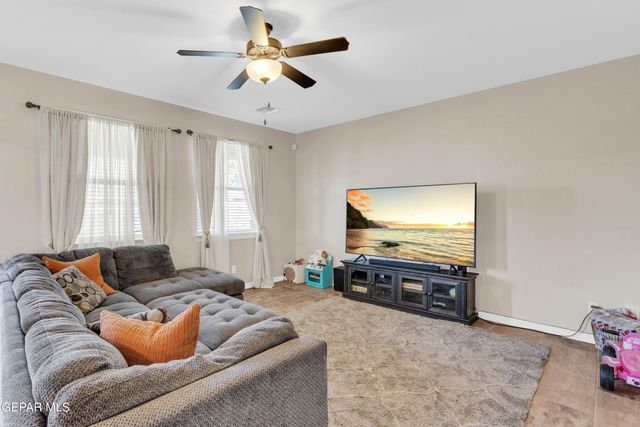 1503 Honey Mesquite, El Paso, TX 79928