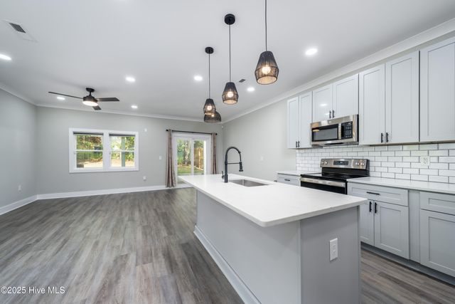 517 N 11th Street, Wilmington, NC 28401