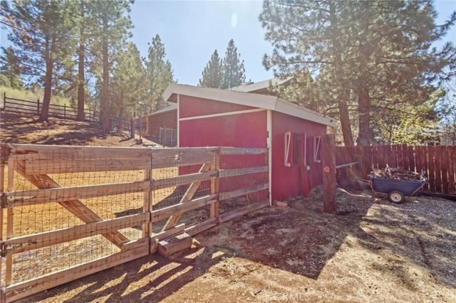 2160 Mariposa, Big Bear City, CA 92314