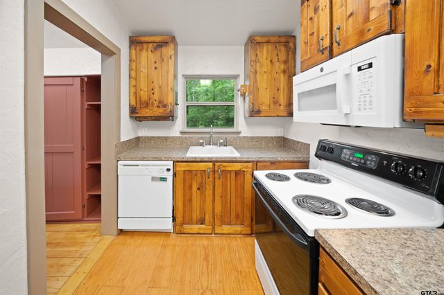 412 VZ COUNTY ROAD 4505, Ben Wheeler, TX 75754