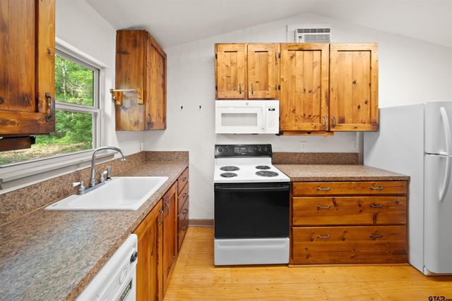 412 VZ COUNTY ROAD 4505, Ben Wheeler, TX 75754