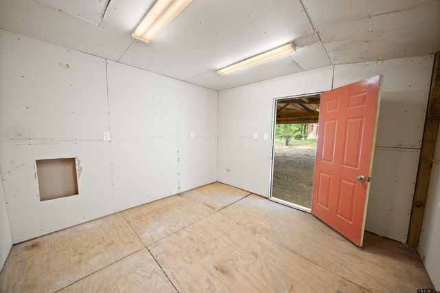 412 VZ COUNTY ROAD 4505, Ben Wheeler, TX 75754