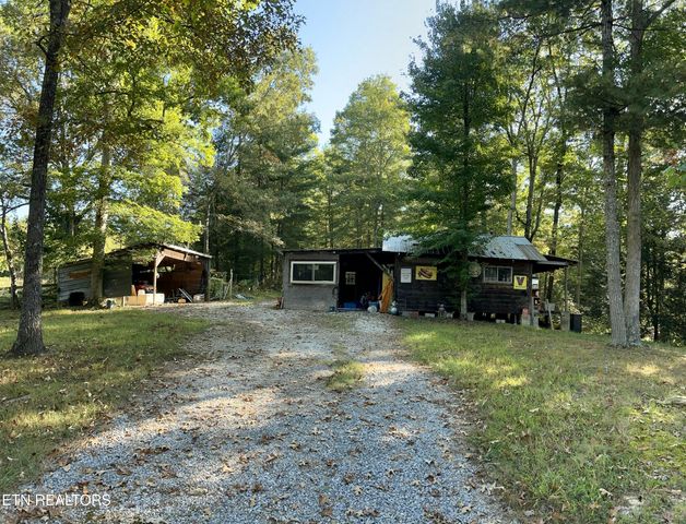 123` Doc Huling Rd, Robbins, TN 37852