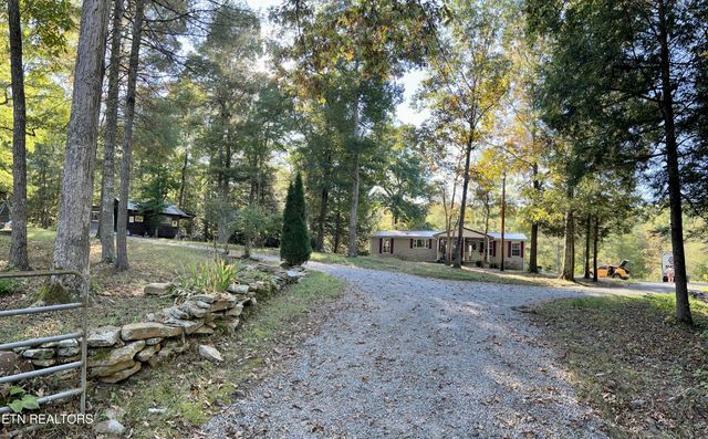 123` Doc Huling Rd, Robbins, TN 37852