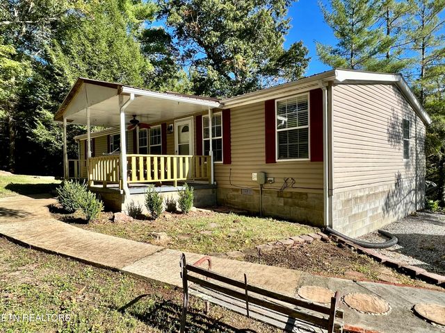 123` Doc Huling Rd, Robbins, TN 37852