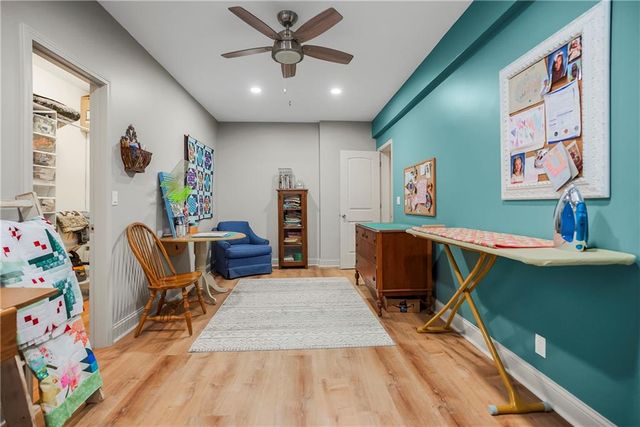 16804 Bradshaw Street, Overland Park, KS 66221