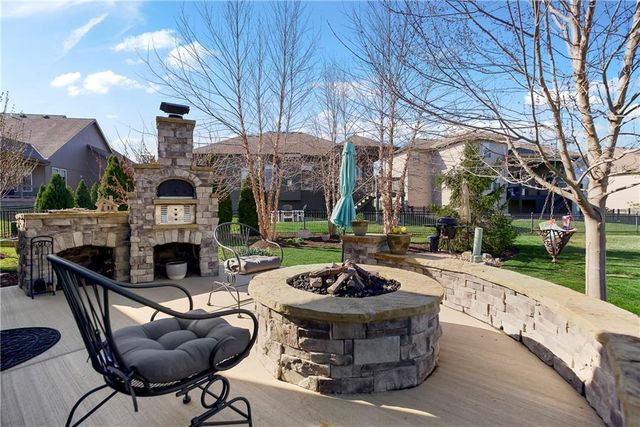 16804 Bradshaw Street, Overland Park, KS 66221