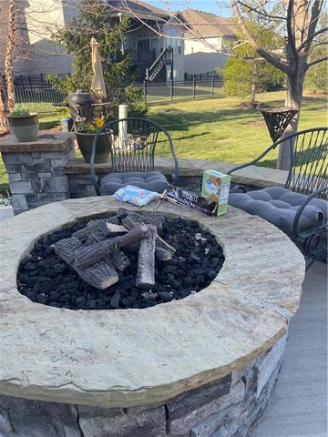 16804 Bradshaw Street, Overland Park, KS 66221