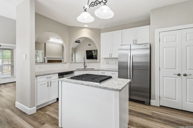 18106 Ransom Hill, San Antonio, TX 78258