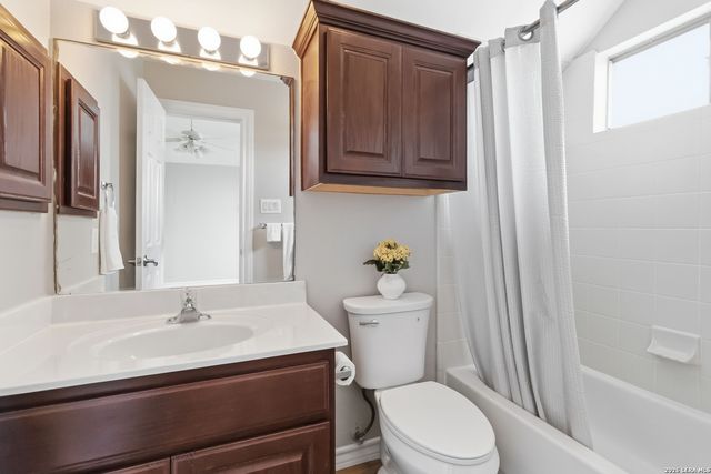 18106 Ransom Hill, San Antonio, TX 78258