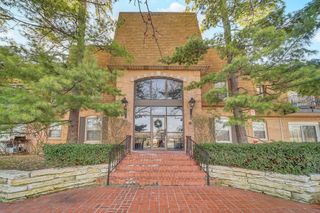 1220 Park Avenue W 134, Highland Park, IL 60035