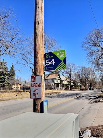 2125 A Street, Lincoln, NE 68502