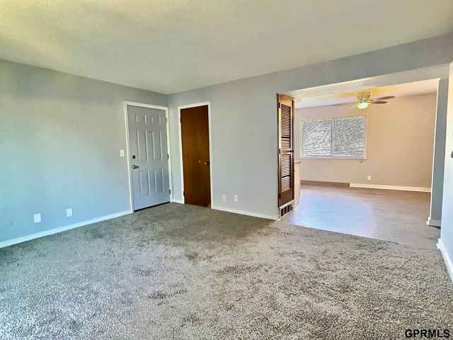 2125 A Street, Lincoln, NE 68502