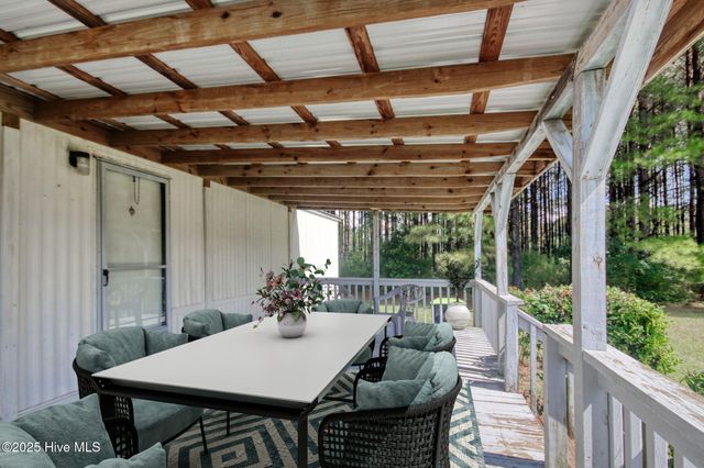 6952 Reed Trail NW, Ocean Isle Beach, NC 28469