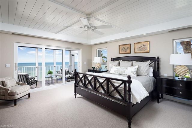 1285 Gulf Shore BLVD N 3B, Naples, FL 34102