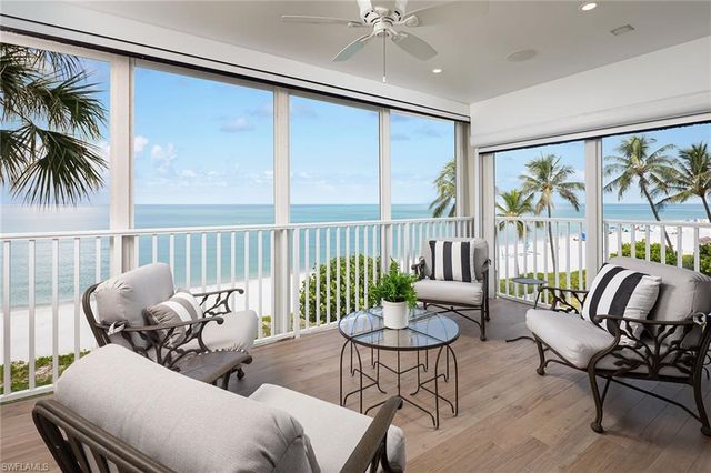 1285 Gulf Shore BLVD N 3B, Naples, FL 34102