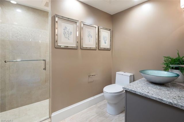 1285 Gulf Shore BLVD N 3B, Naples, FL 34102