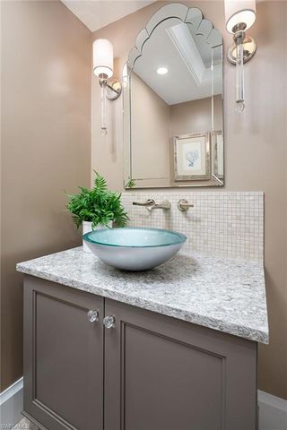 1285 Gulf Shore BLVD N 3B, Naples, FL 34102