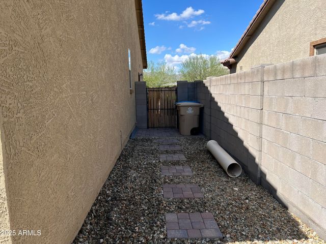 19863 W Cheery Lynn Road, Buckeye, AZ 85396