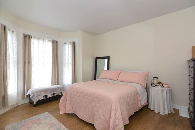 493 Manchester St 1, Manchester, NH 03103
