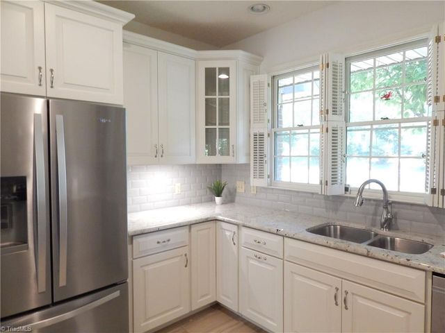 329 Laurel Street, Mount Airy, NC 27030