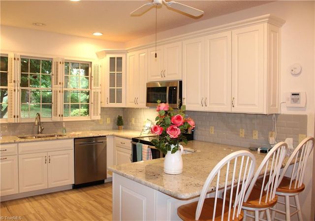 329 Laurel Street, Mount Airy, NC 27030