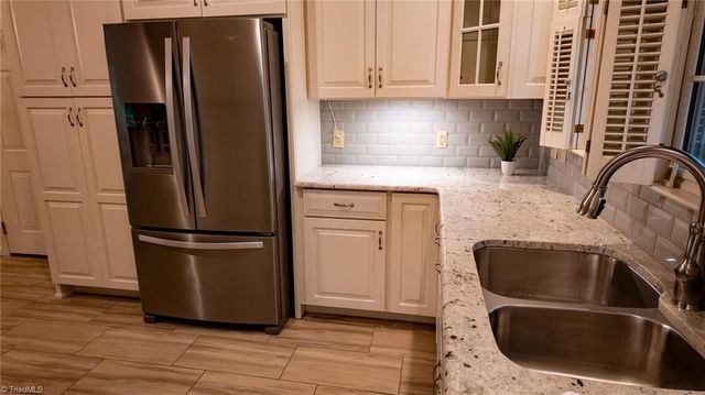 329 Laurel Street, Mount Airy, NC 27030