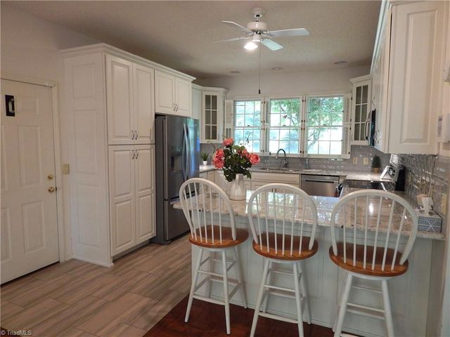 329 Laurel Street, Mount Airy, NC 27030