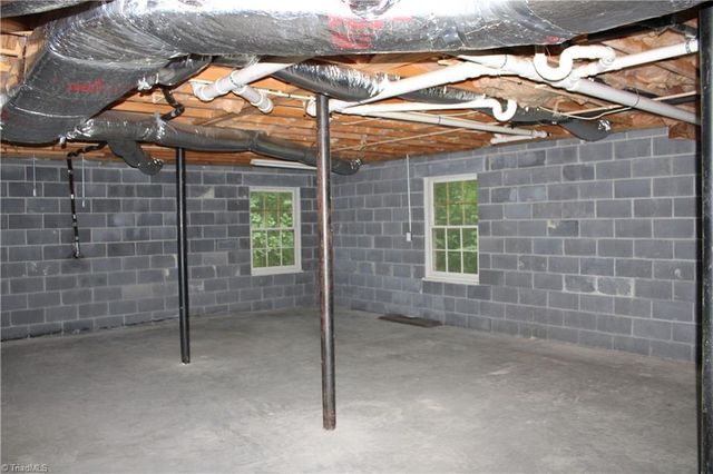329 Laurel Street, Mount Airy, NC 27030