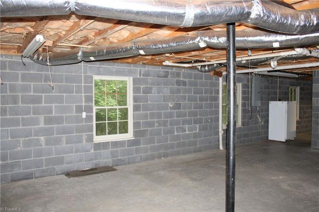329 Laurel Street, Mount Airy, NC 27030