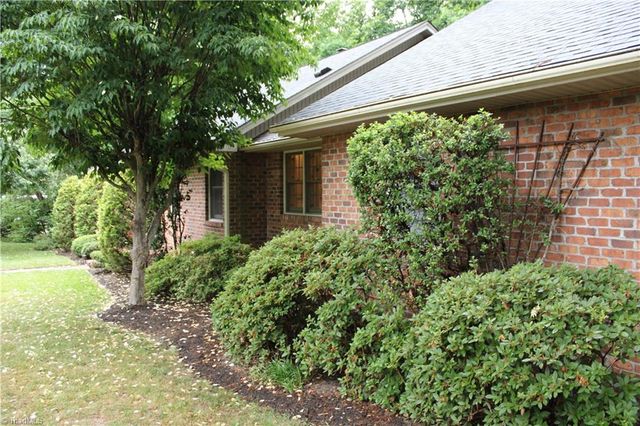 329 Laurel Street, Mount Airy, NC 27030