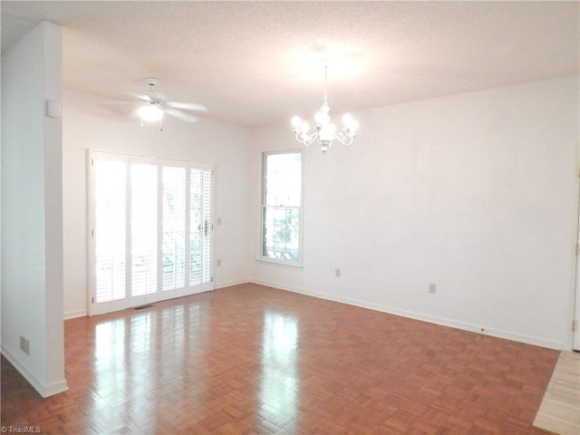 329 Laurel Street, Mount Airy, NC 27030