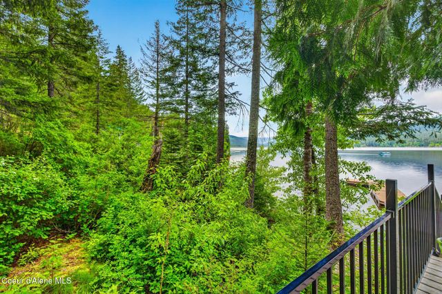 8642 W Upper Twin Lake Shore RD S, Rathdrum, ID 83858