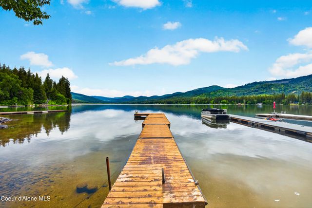 8642 W Upper Twin Lake Shore RD S, Rathdrum, ID 83858